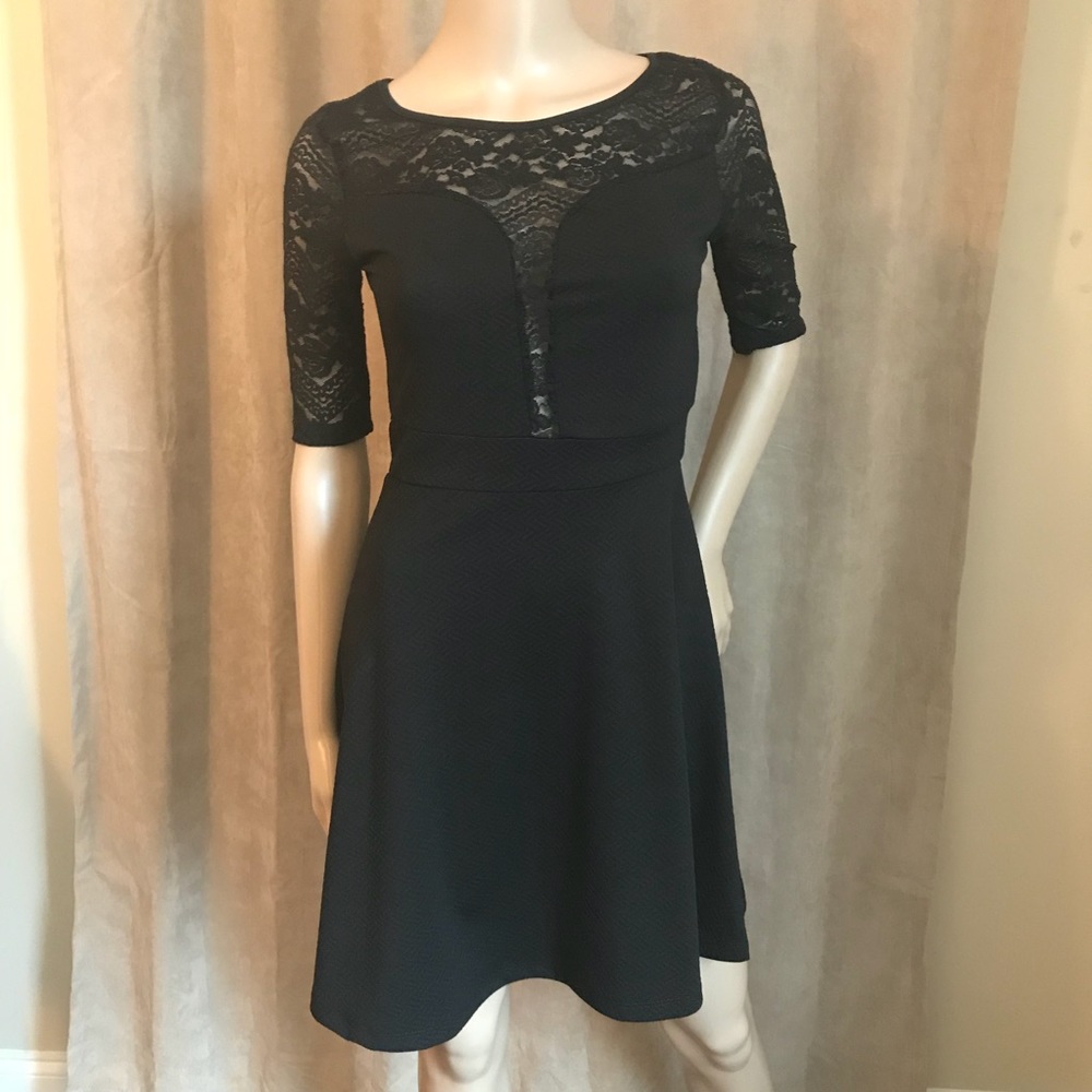NWOT Black Dress 3/4 length lace sleeves